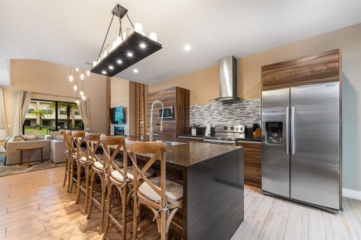 Image No.6-3 Bed House for sale