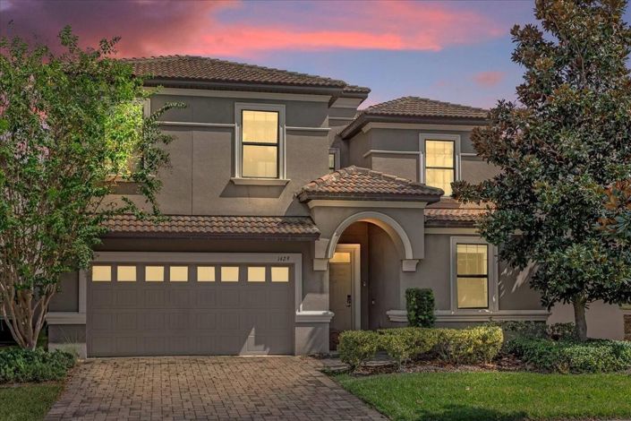 Image No.3-9 Bed House for sale