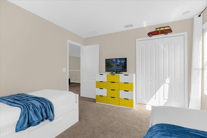 Image No.24-9 Bed House for sale