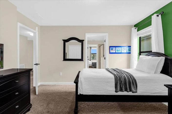 Image No.26-9 Bed House for sale