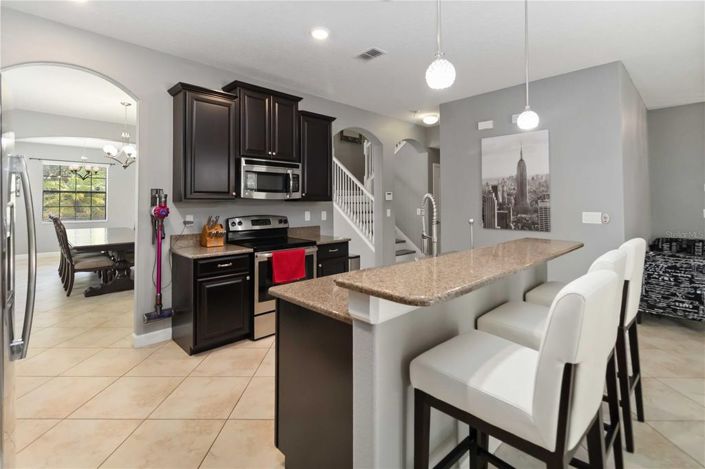 Image No.13-4 Bed House for sale