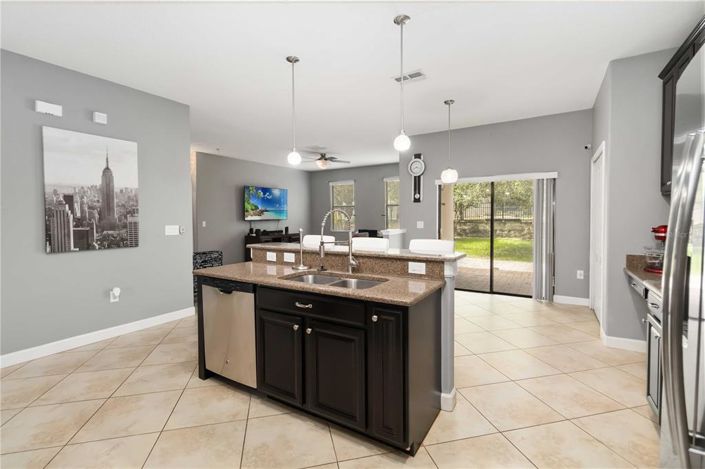 Image No.13-Propriété de 4 chambres à vendre à Davenport