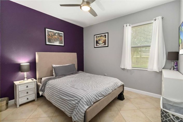 Image No.21-4 Bed House for sale