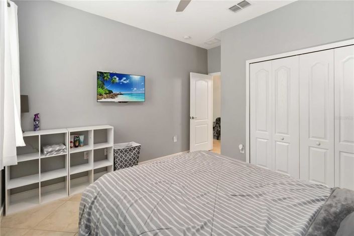 Image No.21-4 Bed House for sale