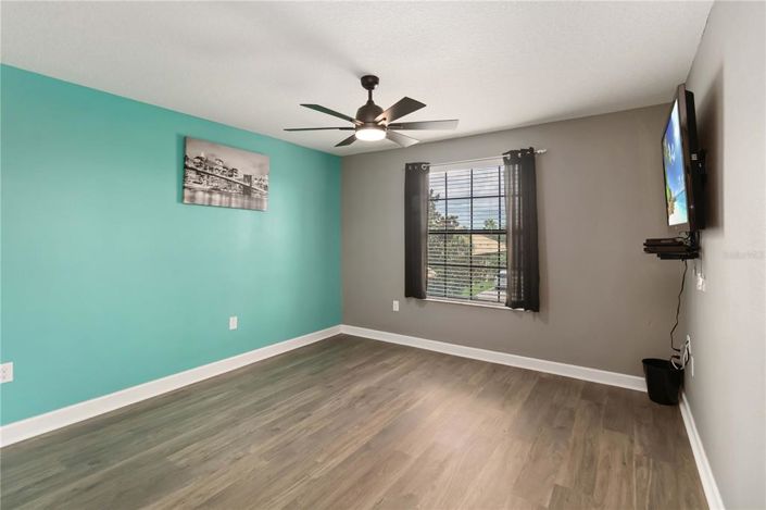 Image No.32-4 Bed House for sale