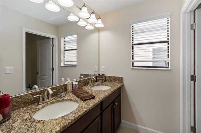 Image No.34-Propriété de 4 chambres à vendre à Davenport