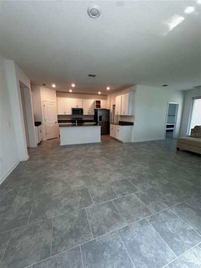 Image No.15-4 Bed House for sale