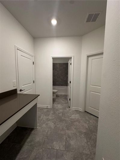 Image No.24-4 Bed House for sale