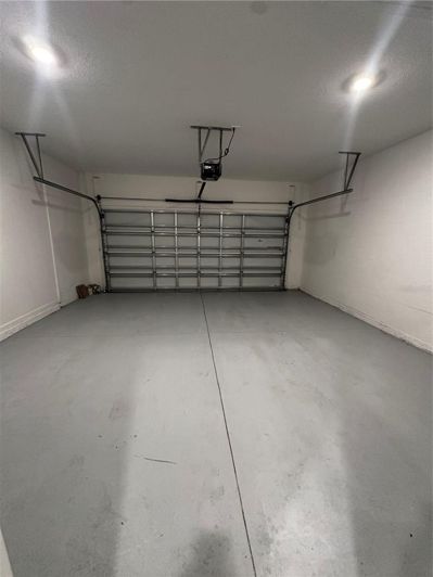 Image No.30-4 Bed House for sale