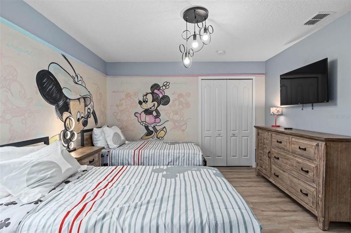 Image No.14-8 Bed House for sale