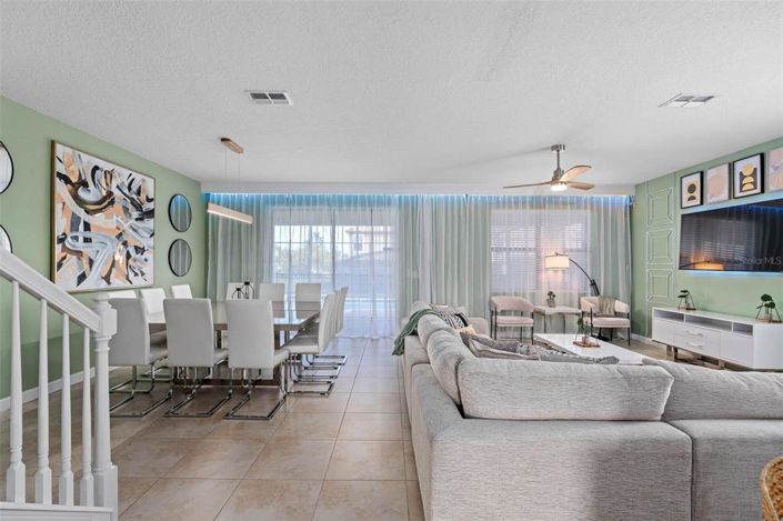 Image No.17-8 Bed House for sale