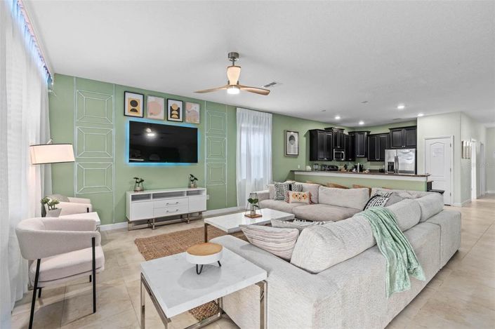 Image No.28-8 Bed House for sale