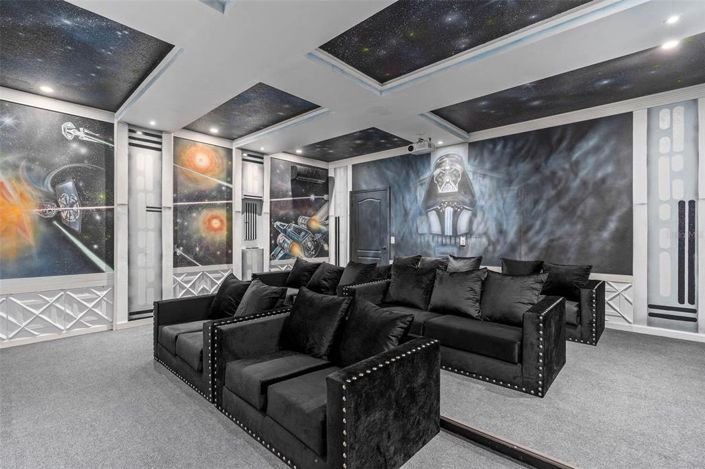 Image No.32-8 Bed House for sale