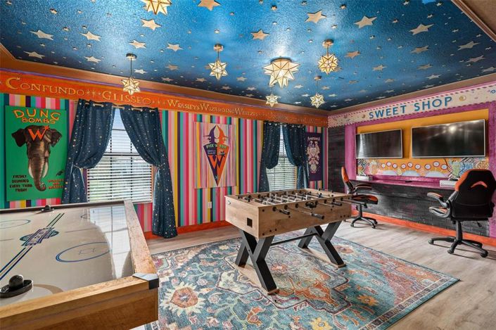 Image No.34-8 Bed Property for sale