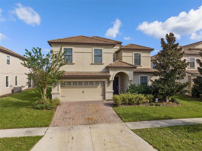 Image No.4-8 Bed House for sale