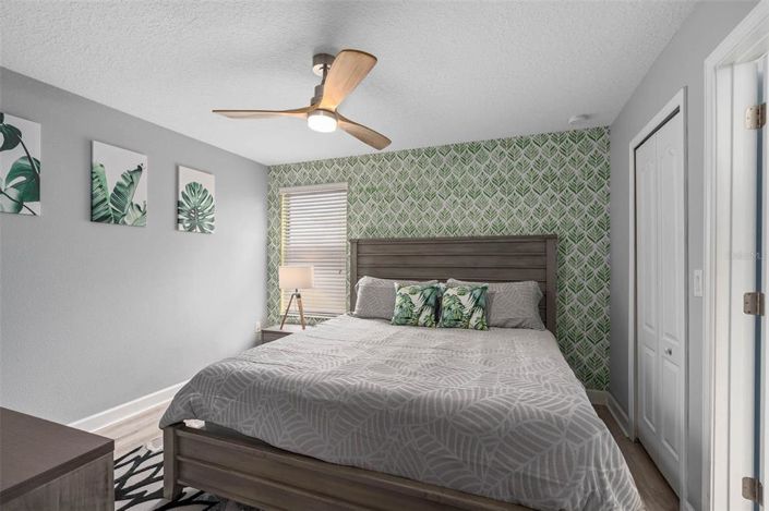 Image No.42-8 Bed Property for sale