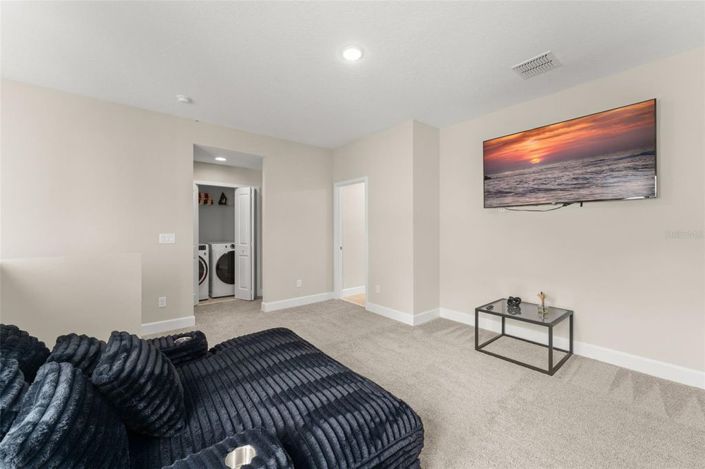 Image No.21-4 Bed Townhouse for sale