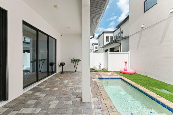 Image No.34-4 Bed Townhouse for sale