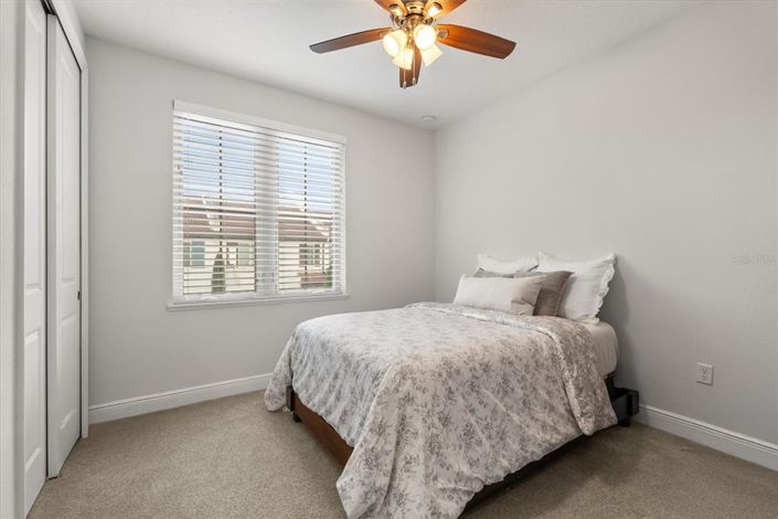 Image No.23-3 Bed Townhouse for sale