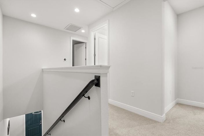 Image No.27-3 Bed Townhouse for sale