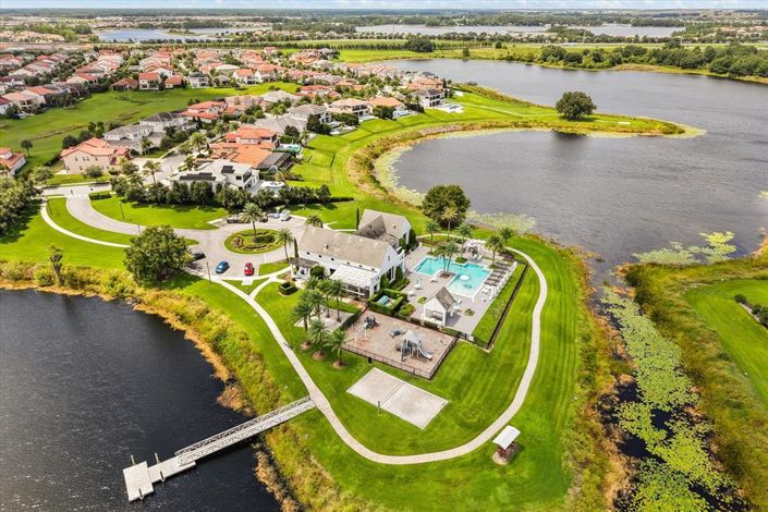 Image No.40-3 Bed Townhouse for sale