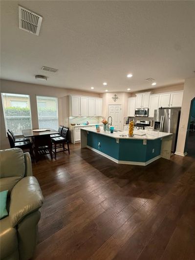 Image No.31-5 Bed House for sale