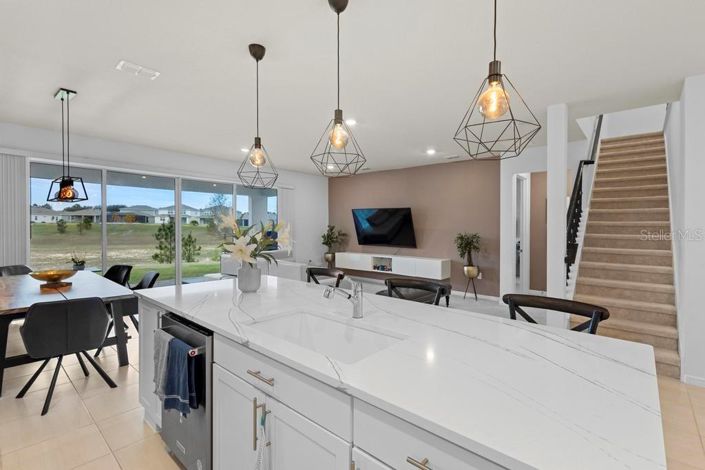 Image No.15-4 Bed House for sale