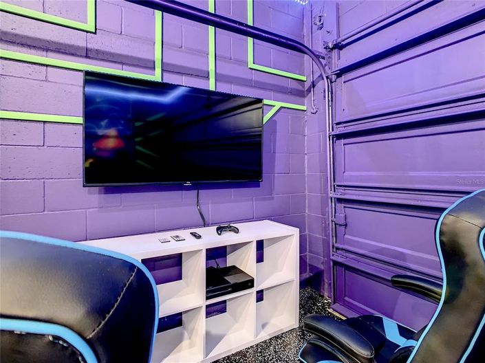 Image No.35-10 Bed House for sale