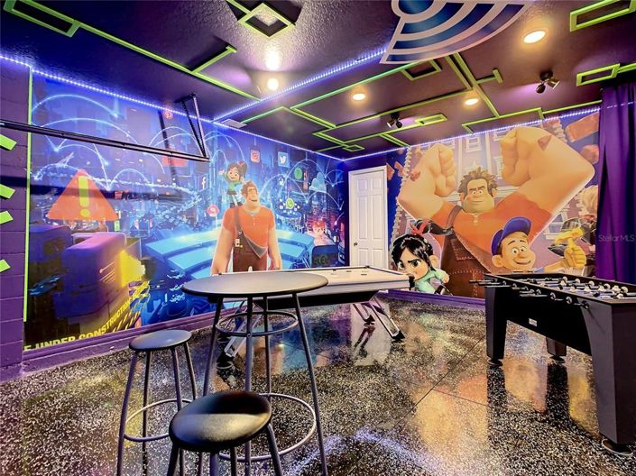 Image No.37-10 Bed House for sale