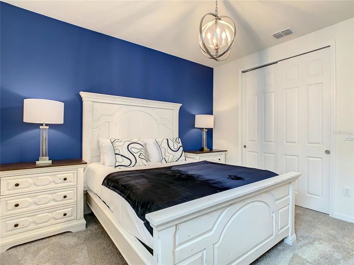 Image No.44-10 Bed House for sale