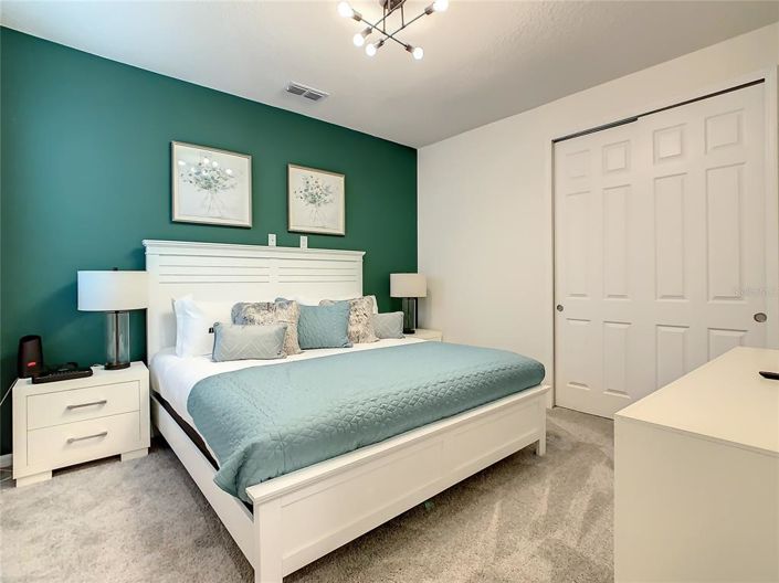 Image No.46-10 Bed House for sale