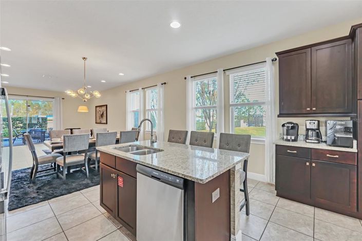 Image No.8-Maison de 8 chambres à vendre à Saint John