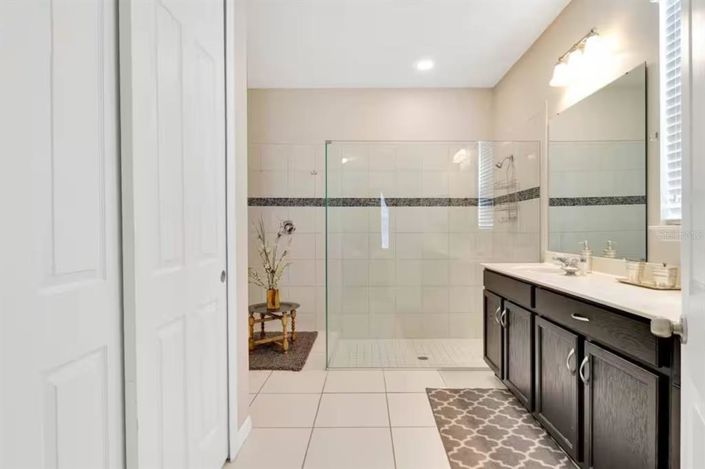 Image No.7-Maison de 6 chambres à vendre à Saint John