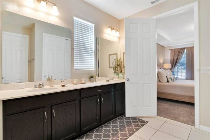 Image No.8-Maison de 6 chambres à vendre à Saint John