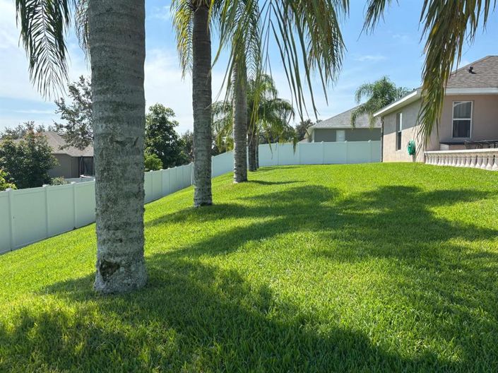 Image No.10-4 Bed House for sale