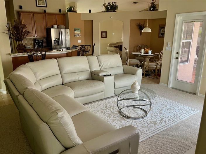 Image No.21-4 Bed House for sale