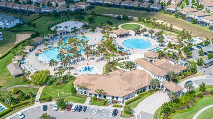 Image No.2-Propriété de 5 chambres à vendre à Davenport