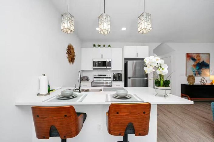 Image No.19-3 Bed Townhouse for sale