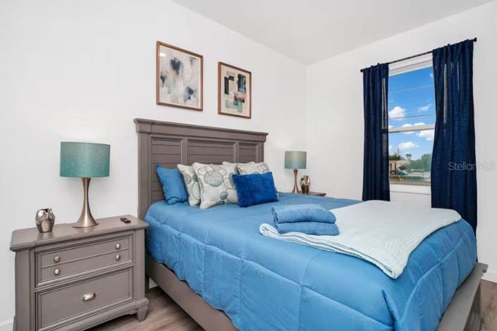 Image No.26-3 Bed Townhouse for sale