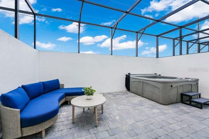 Image No.39-3 Bed Townhouse for sale