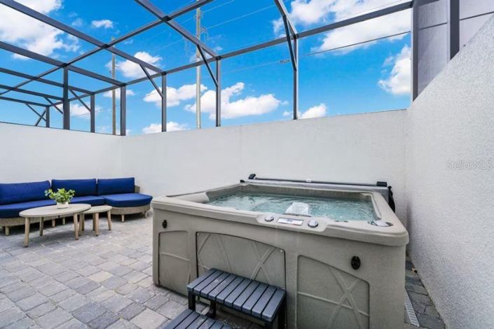 Image No.40-3 Bed Townhouse for sale