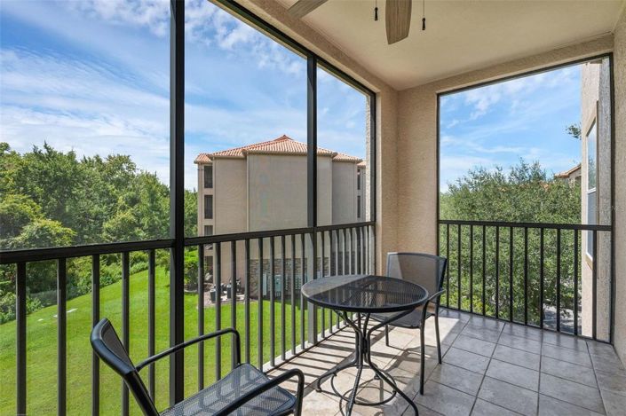 Image No.29-3 Bed Townhouse for sale