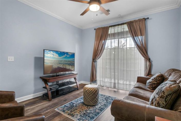 Image No.9-3 Bed Townhouse for sale