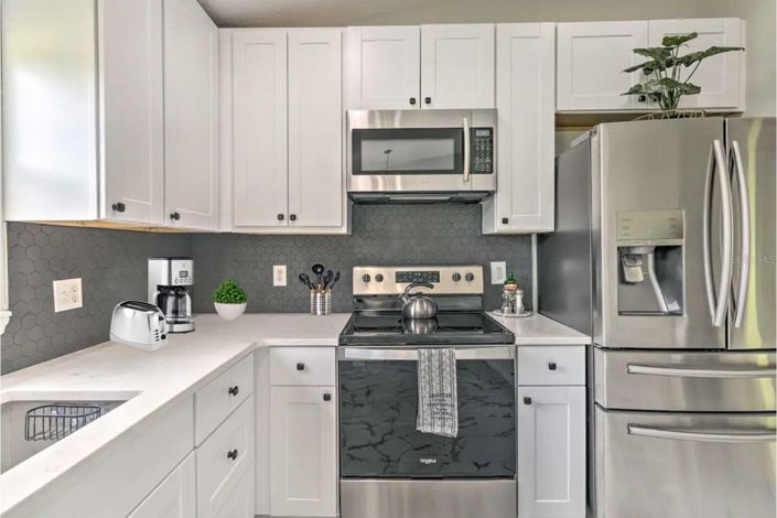 Image No.14-4 Bed House for sale