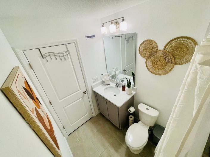 Image No.30-3 Bed Townhouse for sale