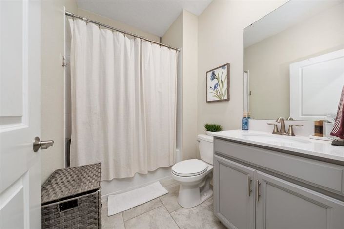 Image No.11-Appartement de 4 chambres à vendre à Saint John