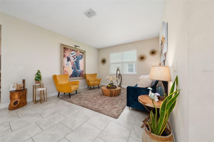 Image No.13-4 Bed Townhouse for sale