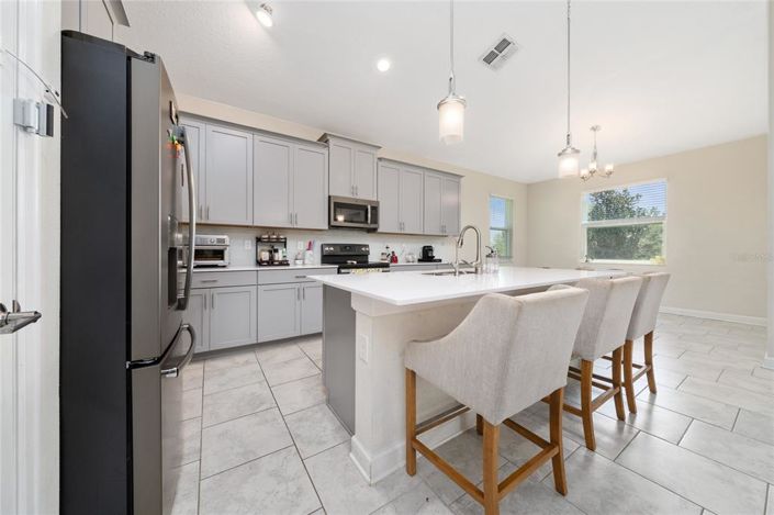 Image No.15-4 Bed Property for sale