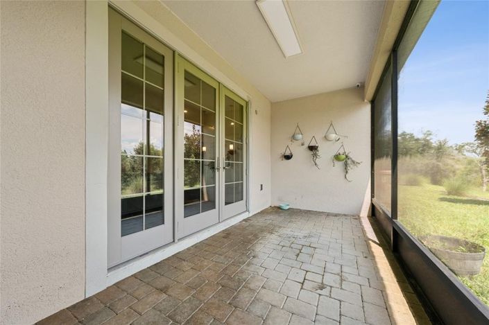 Image No.30-4 Bed Townhouse for sale