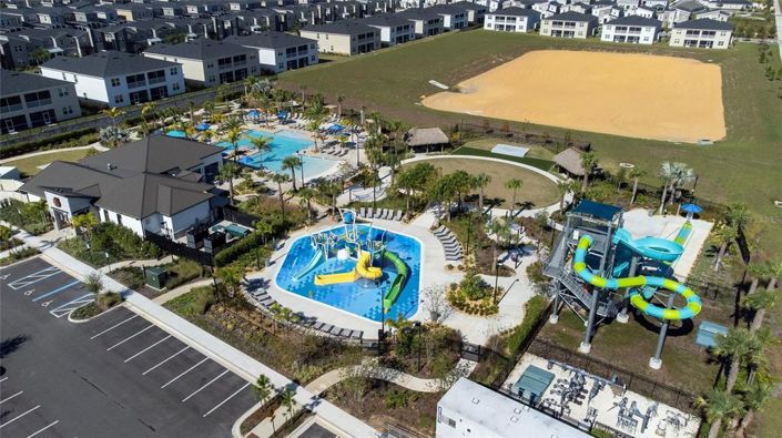 Image No.35-4 Bed Townhouse for sale